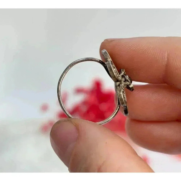 Foral Filigree Pewter Handmade 6 Petaled Vintage Ring - size 7.5 - Picture 6 of 8